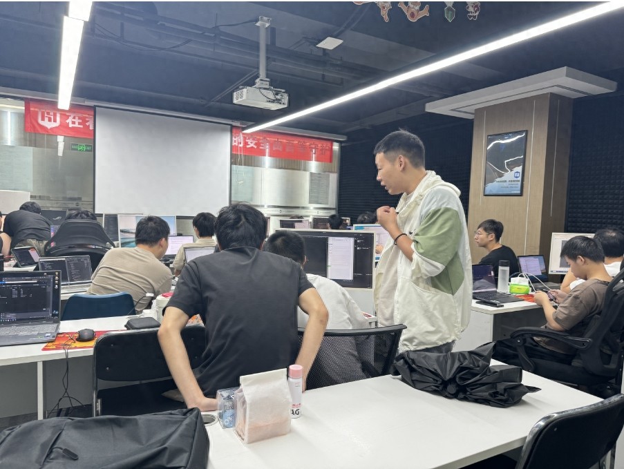 做网站要学什么